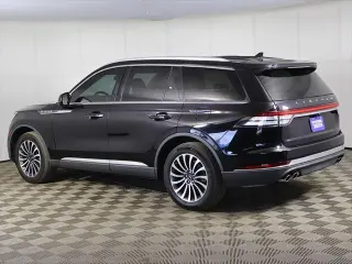 Lincoln Aviator 2023 AWD Reserve 4dr SUV