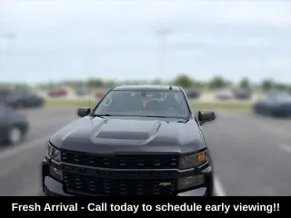 Chevrolet Silverado 1500 2021 4x4 Custom 4dr Crew Cab 5.8 ft. SB