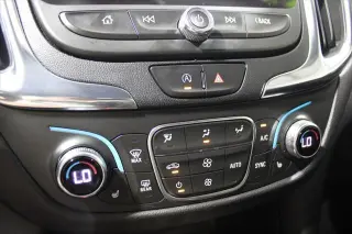 Chevrolet Equinox 2023 LT 4 tracción 4dr SUV con 1LT