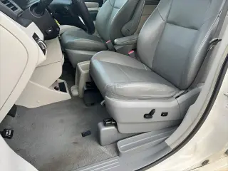 Volkswagen Routan 2012 SE 4dr Mini-Van