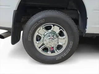 Ram 2500 2021 4x4 Tradesman 4p Cab de Tripulacion 6.3 ft. CA Camioneta