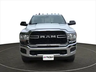 Ram 2500 2021 4x4 Tradesman 4p Cab de Tripulacion 6.3 ft. CA Camioneta