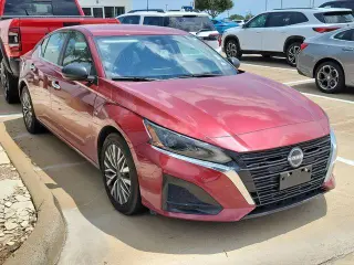 Nissan Altima 2025 2.5 SV 4p Sedan