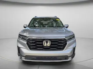 Honda Pilot 2025 Touring 4p SUV