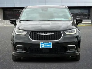 Chrysler Pacifica Plug-In Hybrid 2024 Select 4dr Mini-Van