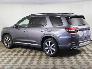 Honda Pilot 2024 AWD Touring 4dr SUV