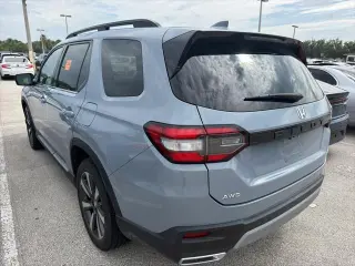 Honda Pilot 2023 AWD Elite 4dr SUV