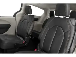 Chrysler Pacifica 2018 Touring Plus 4dr Mini-Van