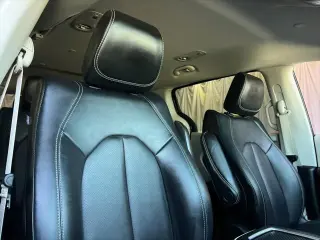 Chrysler Pacifica Plug-In Hybrid 2024 Select 4dr Mini-Van