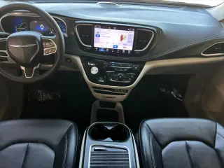 Chrysler Pacifica Plug-In Hybrid 2024 Select 4dr Mini-Van