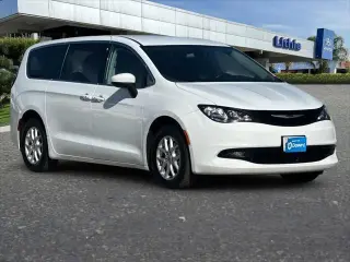 Chrysler Voyager 2022 LX 4dr Mini-Van