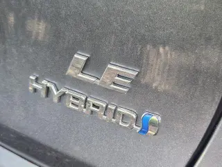 Toyota RAV4 Hybrid 2024 AWD LE 4p SUV