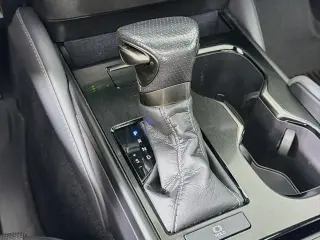 Lexus ES 350 2023 F SPORT Handling 4dr Sedan