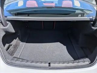 BMW Serie 3 2026 330i 4dr Sedán
