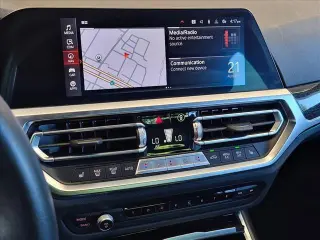 Serie 3 BMW 2022 AWD 330i xDrive 4p Sedán