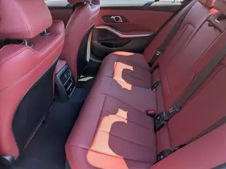 Serie 3 BMW 2024 330e 4p Sedán