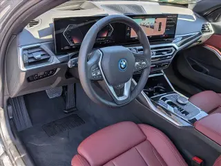 Serie 3 BMW 2024 330e 4p Sedán