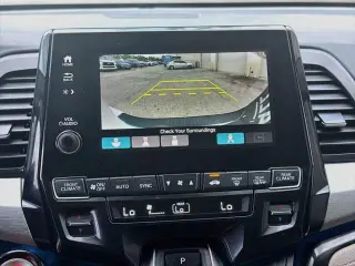 Honda Odyssey 2023 Touring 4p Mini-Van