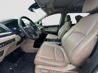 Honda Odyssey 2023 Touring 4p Mini-Van