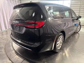 Chrysler Pacifica 2024 Touring L 4dr Mini-Van
