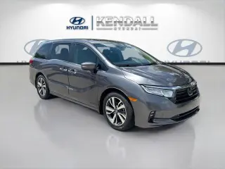 Honda Odyssey 2023 Touring 4p Mini-Van