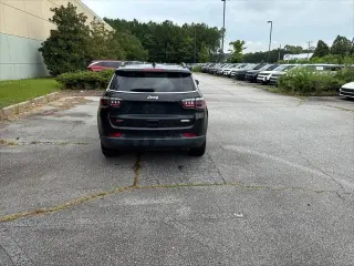 Jeep Compass 2022 Latitude 4dr SUV