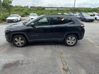 Jeep Compass 2022 Latitude 4dr SUV