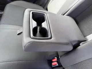 Toyota RAV4 Híbrido 2024 AWD LE 4dr SUV
