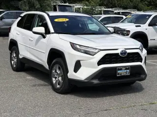 Toyota RAV4 Híbrido 2024 AWD LE 4dr SUV