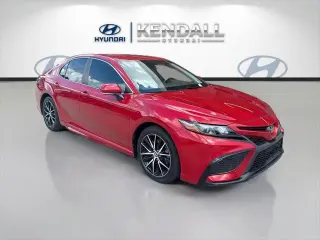 Toyota Camry 2022 SE 4p Sedan
