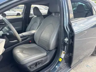 Toyota Avalon Hybrid 2021 Limited Sedán 4 puertas