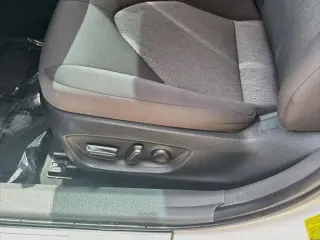 Toyota Camry 2023 LE 4p Sedan