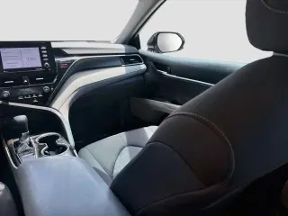 Toyota Camry 2023 LE 4p Sedan
