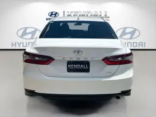 Toyota Camry 2023 LE 4p Sedan