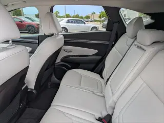 Hyundai TUCSON 2023 Limited 4p SUV