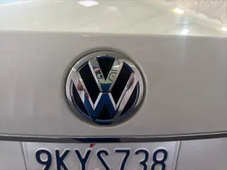 Volkswagen Passat 2018 2.0T SE 4dr Sedan