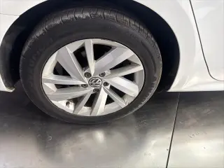 Volkswagen Passat 2018 2.0T SE 4dr Sedan