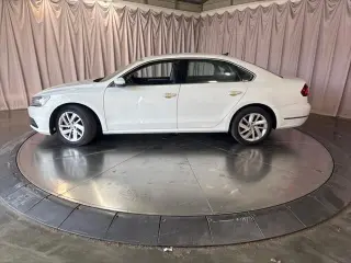Volkswagen Passat 2018 2.0T SE 4dr Sedan