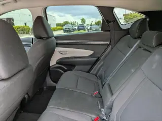 Hyundai TUCSON 2024 SE 4dr SUV