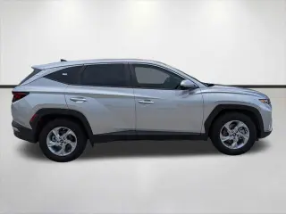 Hyundai TUCSON 2024 SE 4dr SUV