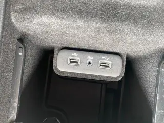 Chrysler 300 2018 AWD Limited 4dr Sedán