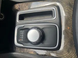 Chrysler 300 2018 AWD Limited 4dr Sedán