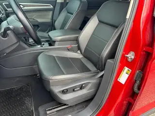 Volkswagen Atlas 2023 AWD V6 SE 4Motion 4dr SUV con Tecnología