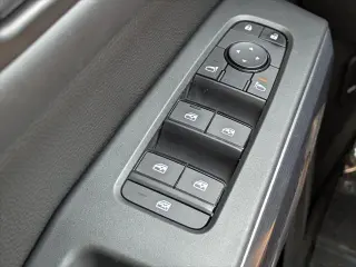 Nissan Pathfinder 2024 ATV Rock Creek 4p SUV