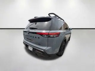 Nissan Pathfinder 2024 ATV Rock Creek 4p SUV