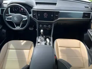 Volkswagen Atlas Cross Sport 2021 V6 SEL R-Line 4dr SUV