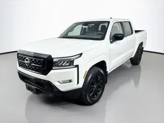Nissan Frontier 2023 4x4 S 4 puertas Crew Cab 5 pies SB