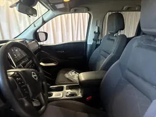 Nissan Frontier 2026 4x4 SV 4dr Crew Cab 5 ft. SB