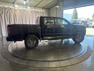Nissan Frontier 2026 4x4 SV 4dr Crew Cab 5 ft. SB