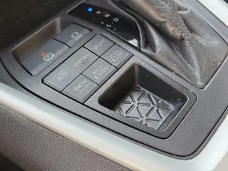 Toyota RAV4 2022 AWD LE 4p SUV